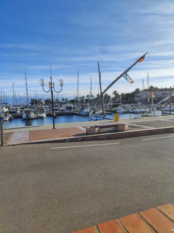 Studio Climatise 50 M.Du Port Saint-Cyprien Kültér fotó